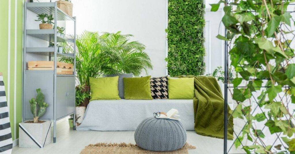 Vertical Garden Solves Your Doubts 768x512 1