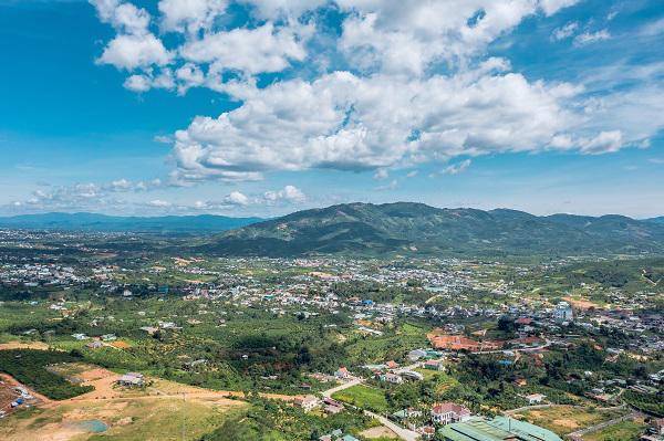 Huyện Bảo Lâm xin chuyển 675,6 ha đất nông nghiệp sang đất ở: Sở Tài nguyên và Môi trường Lâm Đồng nói chưa ph...