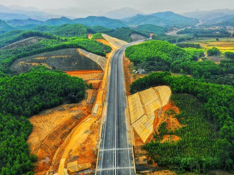 Khai thác quỹ đất hai bên tuyến cao tốc Dầu Giây - Liên Khương: Huyện Di Linh đề xuất 3 vị trí với 250 ha - Ca...