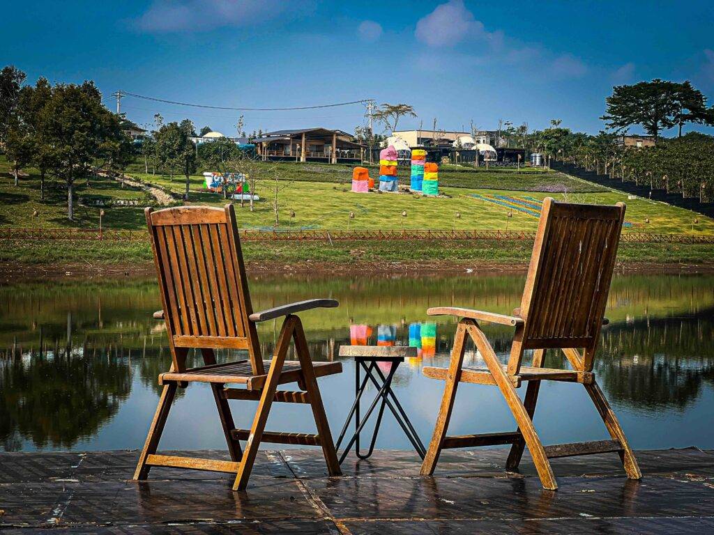 View Hồ Olala Glamping