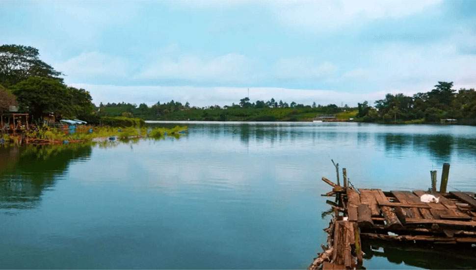 Hồ Nam Phương Bảo Lộc