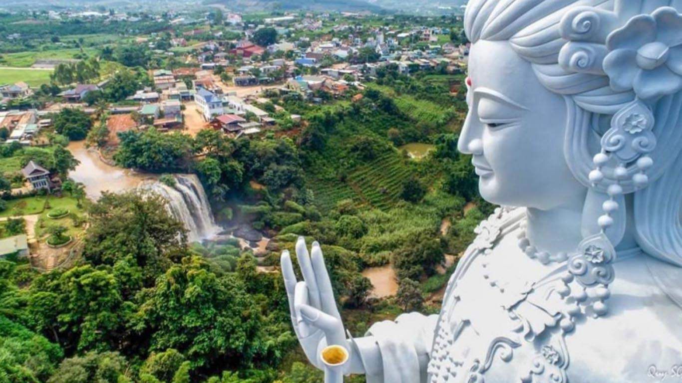 Tượng Quan Âm Chùa Linh Ản