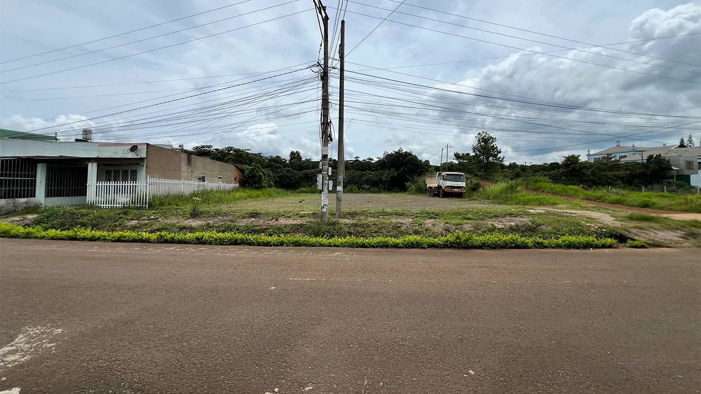 Đất mặt tiền Phan Đình Phùng